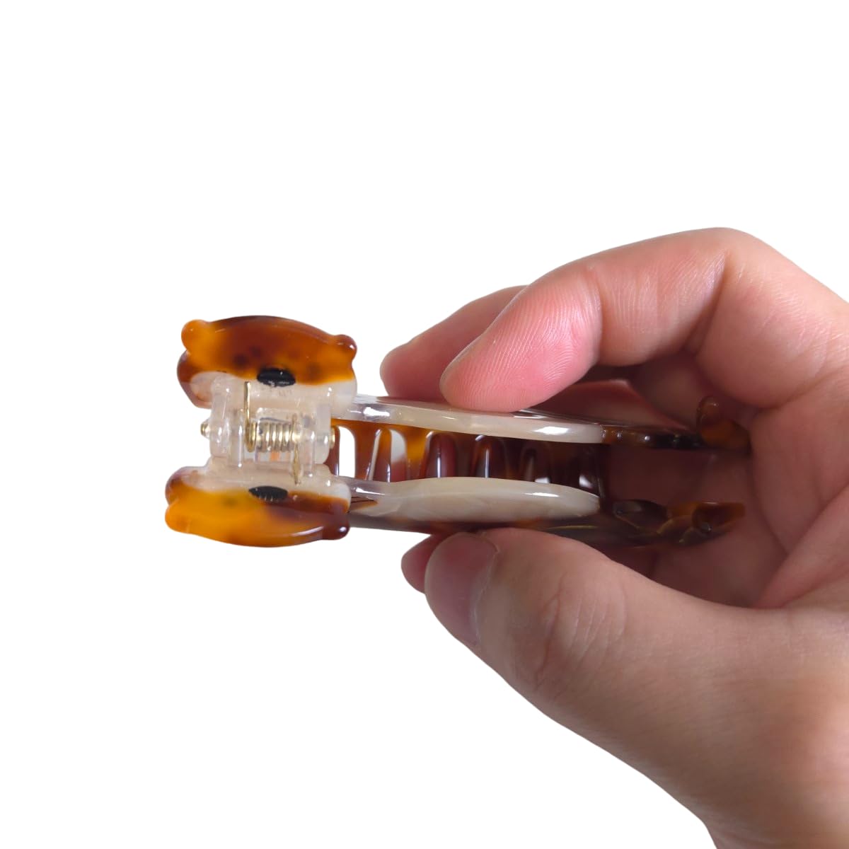 Cute Otter Design Hair Claw Clip – 9cm Animal Acrylic Hair Accessory, Strong Hold & Non-Slip