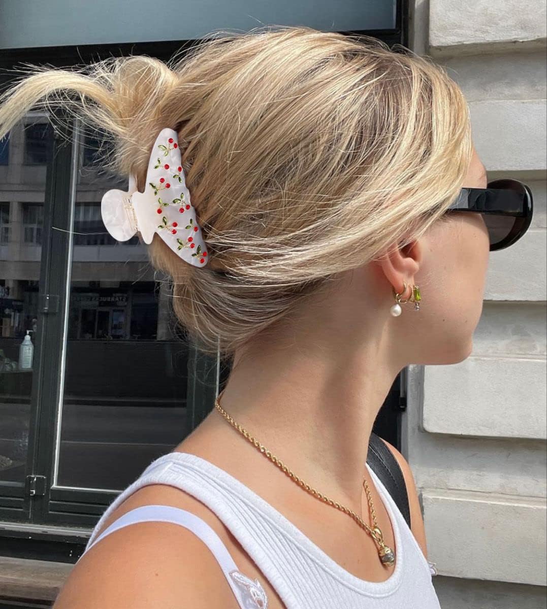 Cherry Pattern Acrylic Hair Claw Clip – 3.5 Inch Large Non-Slip Hair Accessory for Women